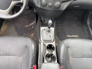 2011 Hyundai Elantra Touring SE - Interior Steering Wheel With Keys Image